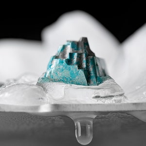 GMK Iceberg Keycap - 3D Aluminum Keycap - Cherry / GMK . Machined and Anodize in house.