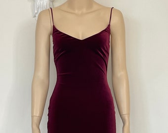 Minirobe en velours de l'an 2000