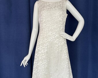 1960&#39;s White and Silver Lurex Brocade  Cocktail Dress