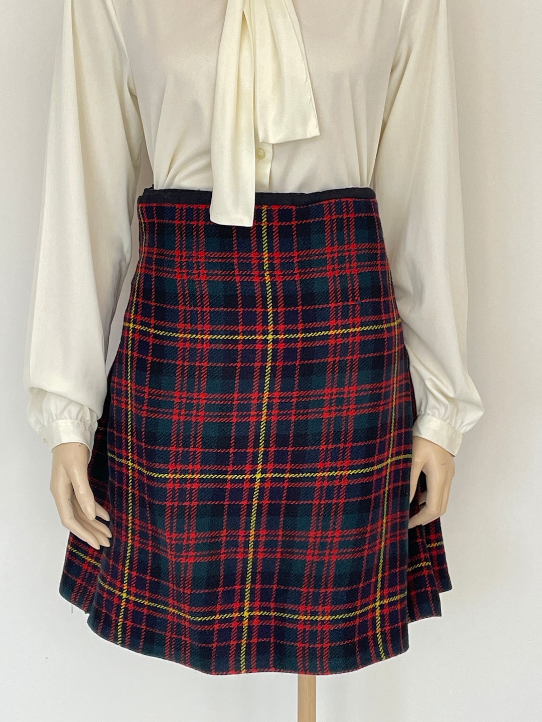NOM-D mini wool kilt