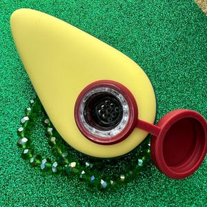 Avocado Silicone Pipe *Glass Insert* CUTE COLLECTIBLE!