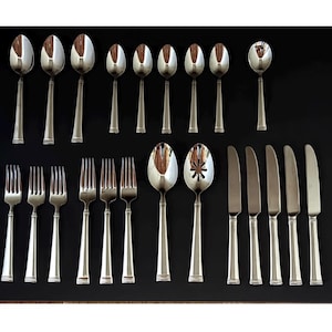 17 Piece Silverware Flatware Set Stainless Steel