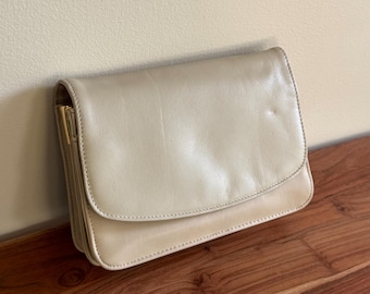 Vintage Genuine Leather Beige Tan Clutch Purse Shoulder Bag