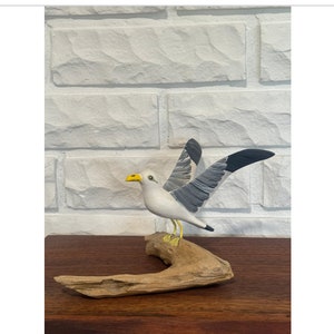 Wooden Carved Seagull on a Piece of Driftwood Hand Painted Nautical Theme Coastal Beach Bird Home Decor Statue