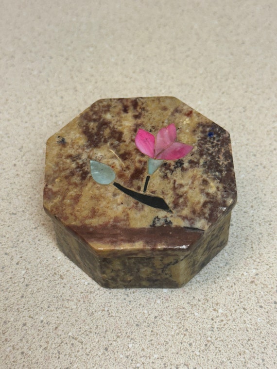 Vintage Marble Octagon with Mother of Pearl Inlay… - image 4