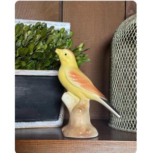 Vintage Ceramic Yellow Bird Figurine English Cottage Antique Home Decor
