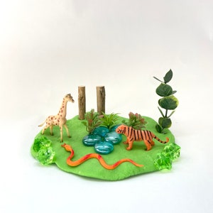 Safari Playdough Jar, party favor, class gift, stocking stuffer
