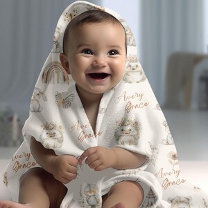 Individuelle Walddecke, Boho Waldtier Baby Decke für Kinderzimmer Dekor, personalisierte Baby Swaddle Decke Geschenk, Kleinkind Decke