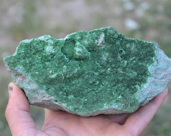 Torbernite du Congo  1130gr Minéraux rare mineral Kolwezi Katanga congoRDC afrique uranophane autunite très beau spécimen 16 x 8 x 7 cm