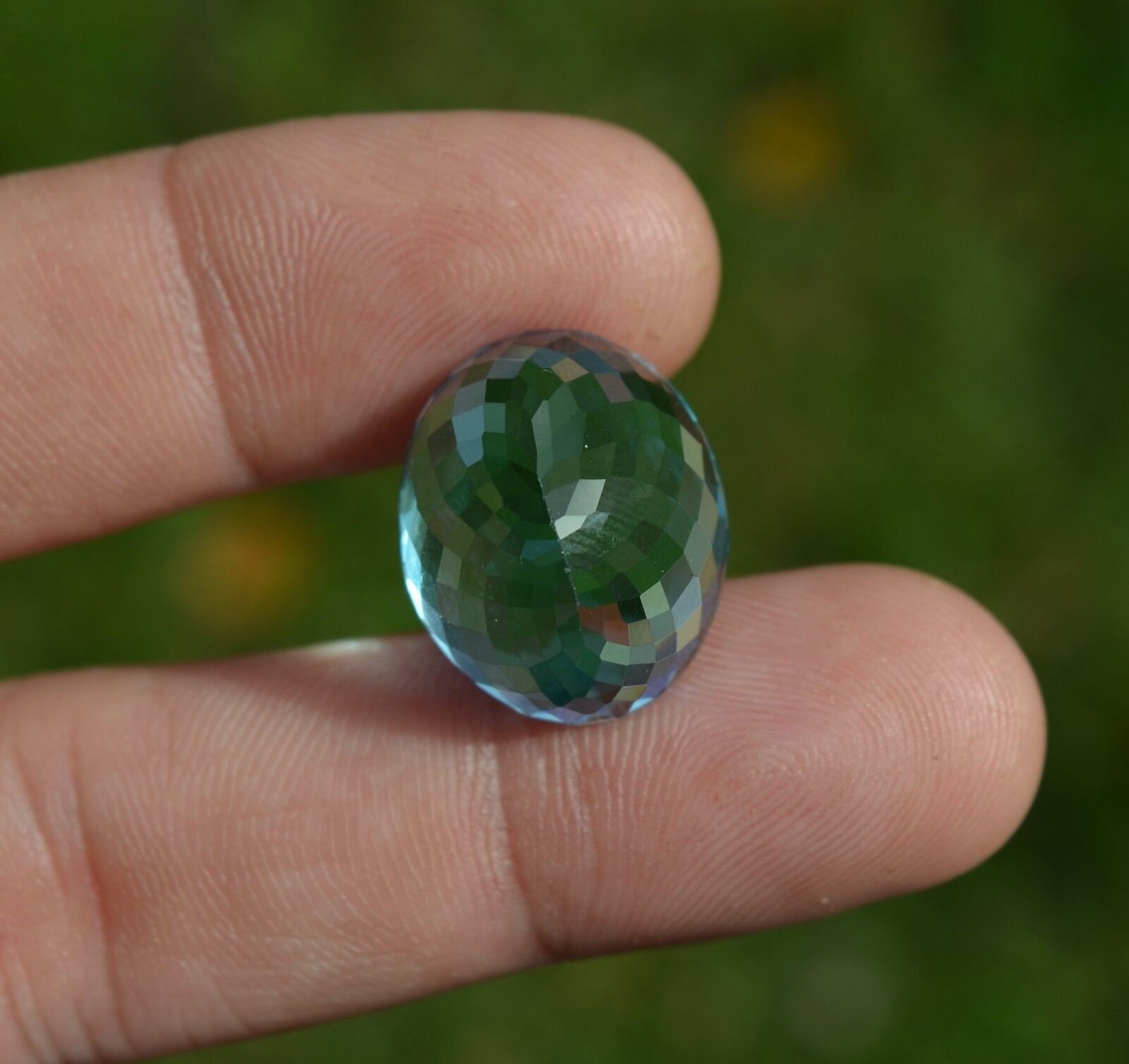 Topaze Bleue Du Brésil – 4,98 Ct – Coupe Poire – Clarté VVS1 – Bleu Mer – Pierre Précieuse