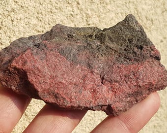 Quartz rose Forme libre de Madagascar (Réf sqr9) | Cœur de Pierres