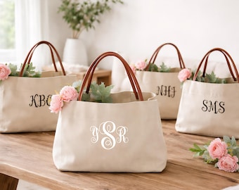 Bridesmaid Tote Bags,Personalized Bridesmaid Bags,Personalized Bridal Tote Bag,Bridesmaid Tote Bag,Tote Bag,Monogrammed Tote Bag,Wedding