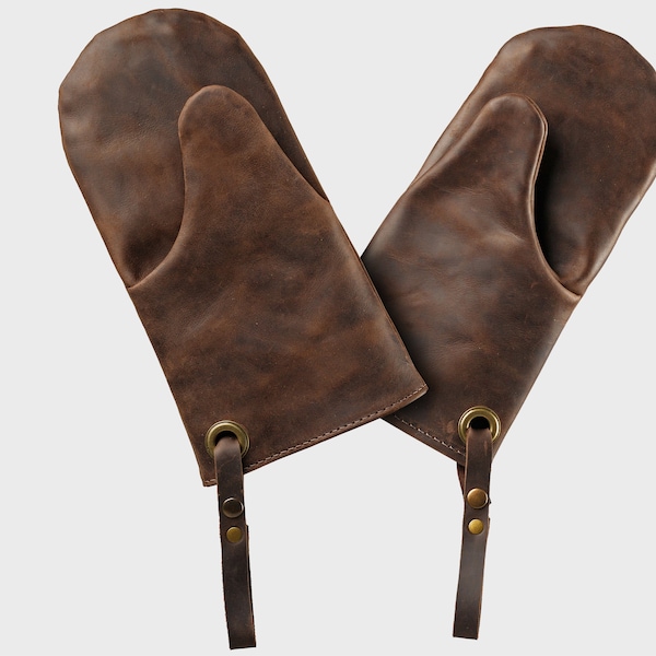 Christmas gift for men, husband, daddy, grandad - Leather cooking oven mitts with personalization