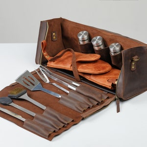 Gift for him dad men, outdoor cooking, Bbq storage bag, personalized gifts, Leather grill bag, Leathet tool roll