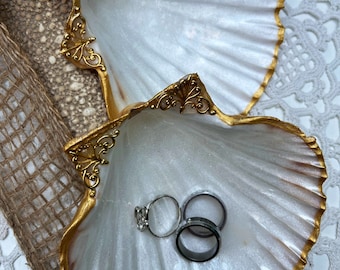 Scallop shell decorated with mother-of-pearl gold, customizable Wedding Baptism ..