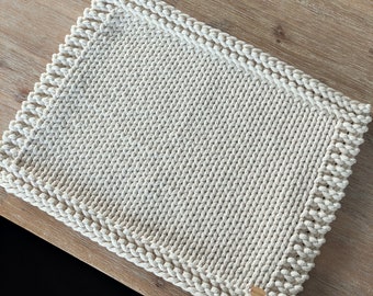 Rectangular Knitted Placemat Pattern: Easy Beginner Farmhouse Table Mat (PDF Download)