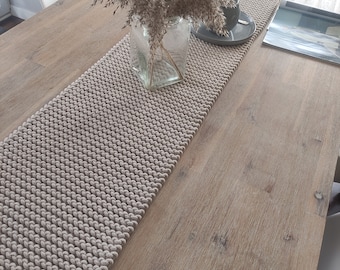 Knitted Table Runner Pattern - Easy Beginner Friendly, Modern Farmhouse Table Decor PDF