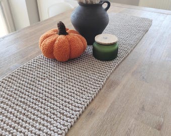 Table Runner Knitting Pattern: Farmhouse Fall Table Decor – Beginner Friendly Cozy Home (PDF Download)