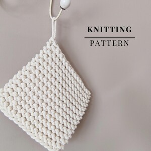 DIY Farmhouse Potholder Knitting Pattern - Easy Beginner Kitchen Decor (PDF Download)