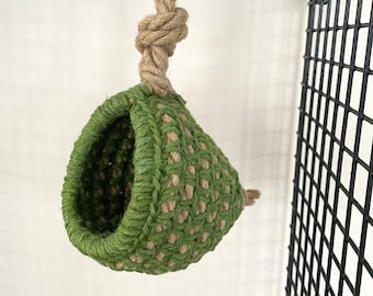 Crocheted Mice Hammock Hanging Small Pet Bed Mouse Hideout Sugar Glider Hanging House Tiny House for Hamster Cage Accessories Rat Bedding