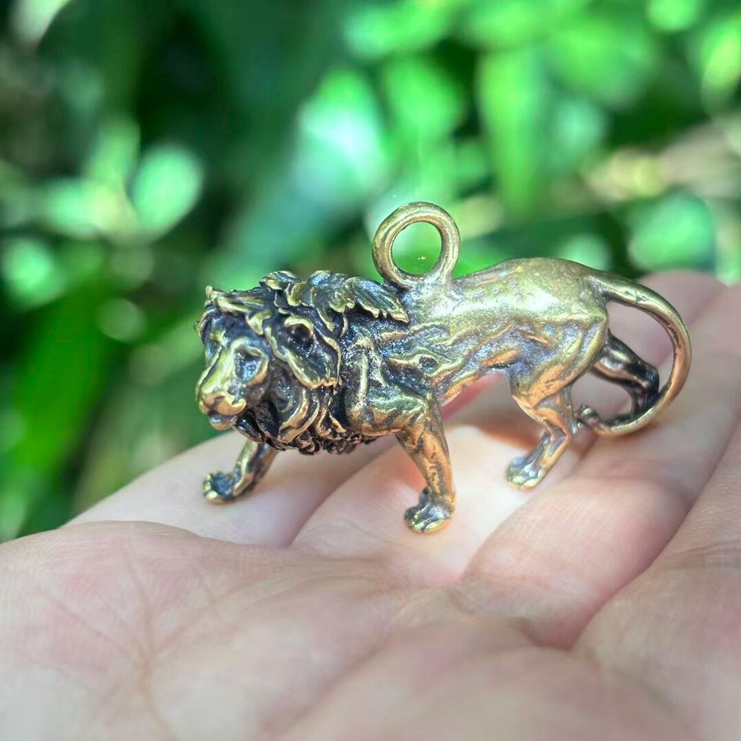 Mini Metal Lion Statue Pendant Model Home Decor Desktop Sculpture Mini ...