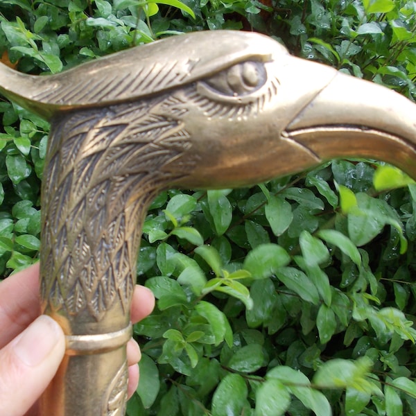 Antique Brass Eagle head Design Bird Head Handle Wooden Walking Stick Cane walking stick Cast Iron Decorative Fence Tip Topper Cane Head f26