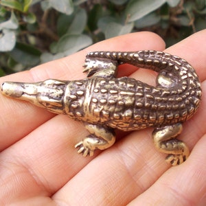Vtgbrasslover Vtg Vintage style Brass crocodile statue ,animal statue figure  paperweight mini toys gift tea Pet toys gift Collectible Art 1