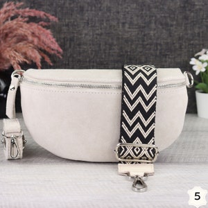 Wildledertasche Creme mit Breiter Gürtel, Wildleder Leder Bauchtasche für Damen, Crossbody Tasche Wildleder, Leder Umhängetasche, Bild 7