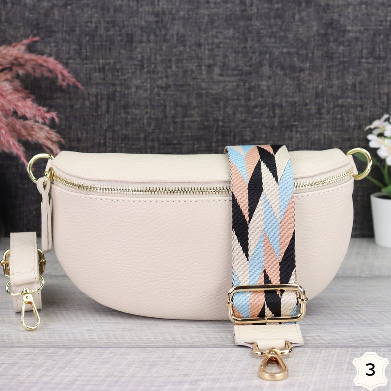 Bauchtasche Damen Creme Leder mit Gold Reißverschluss, Umhängetasche Leder Gold mit Gemustertem Riemen, Crossbody Tasche Gold Breiter Gurt Creme-3