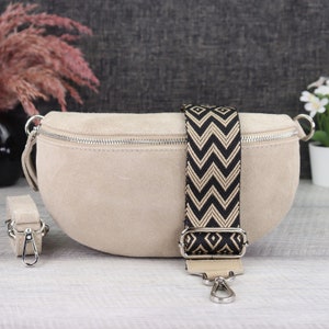 Wildledertasche Beige mit Gemusterten Riemen, Wildleder Leder Bauchtasche für Frauen, Crossbody Tasche Wildleder, Leder Schultertasche