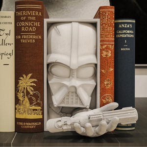 Cantinho de Leitura Darth Vader | Cantinho de Leitura Monstro Fantástico | Decoração de estante de livros com 20 cm de altura | Decoração de mesa