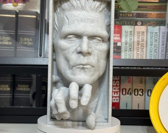 Frankenstein Book Nook Bookend | Fantasy Monster Booknook | 20 cm tall book shelf decor | desk decoration