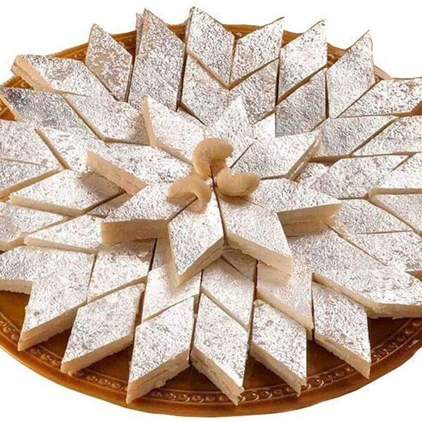 Kaju Katli, Pure Ghee Kaju Katli, Cashew Sweets, Cashew Dessert, Kaju katli Mithai, Delicious Kaju Katli, Silver (Low Sweetened)