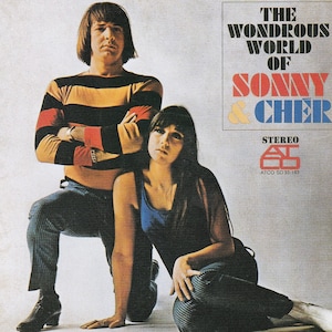 Originele vintage miniatuurposter met zwarte kaartlijst - The Wondrous World of Sonny & Cher