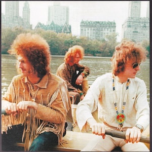 Póster/recorte de libro vintage original en miniatura con marco de cartón negro - Crema (época de Disraeli Gears)