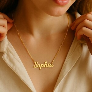 Colar com nome personalizado para mulheres – Joia com placa de identificação personalizada em aço inoxidável dourado – Presente delicado com corrente ajustável para mãe ou namorada
