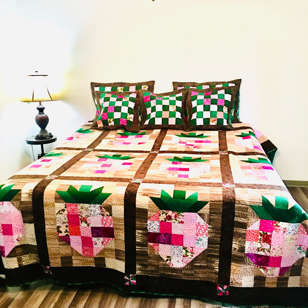 California King Size Bed Quilt, Batik King Size Quilted Bedspread Set