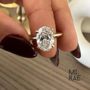 1 Carat Oval Lab Grown Diamond Engagement Ring: 14k Gold Solitaire, IGI Certified