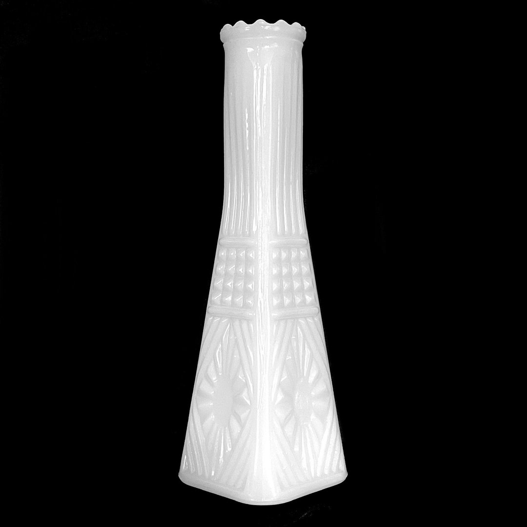 Vintage 1950s Milk Glass Bud Vase White Sunburst Motif Art Glass 8 1/2