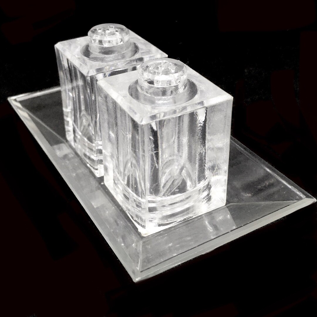 Vintage 1980s Lucite Square Salt & Pepper Shakers Set With Tray Clear Geometric Plastic