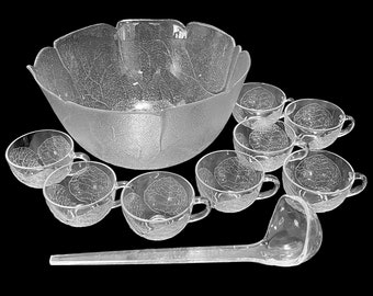 Vintage 1970s Arcoroc France ASPEN Clear Glass Leaf Shaped Punch Bowl & Cups Set (8) Mid-Century-Modern Collectible Home Decor Gift Idea