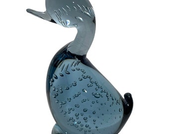 Vintage 1960er Jahre Whitefriars Dilly Duck, Controlled Bubble Blue Kristallvogel Figur, Briefbeschwerer, Sammlerstück Kunstglas, Made in England