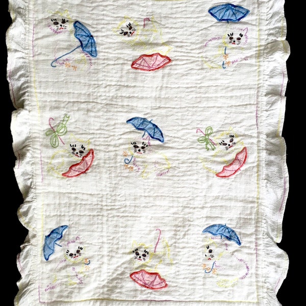 Vintage 1950er Jahre Weiß Krippe Baby Decke Spitzenbesatz Gestickte Katzen Regenschirm Einzigartige Handmade Schlafzimmer Wohnkultur Geschenkidee Rechteckige Bettwäsche
