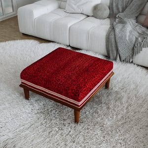 Tabouret Cube Velours Palazzo INT – Style Art Déco, Couleur Or, 62x62x35 Cm