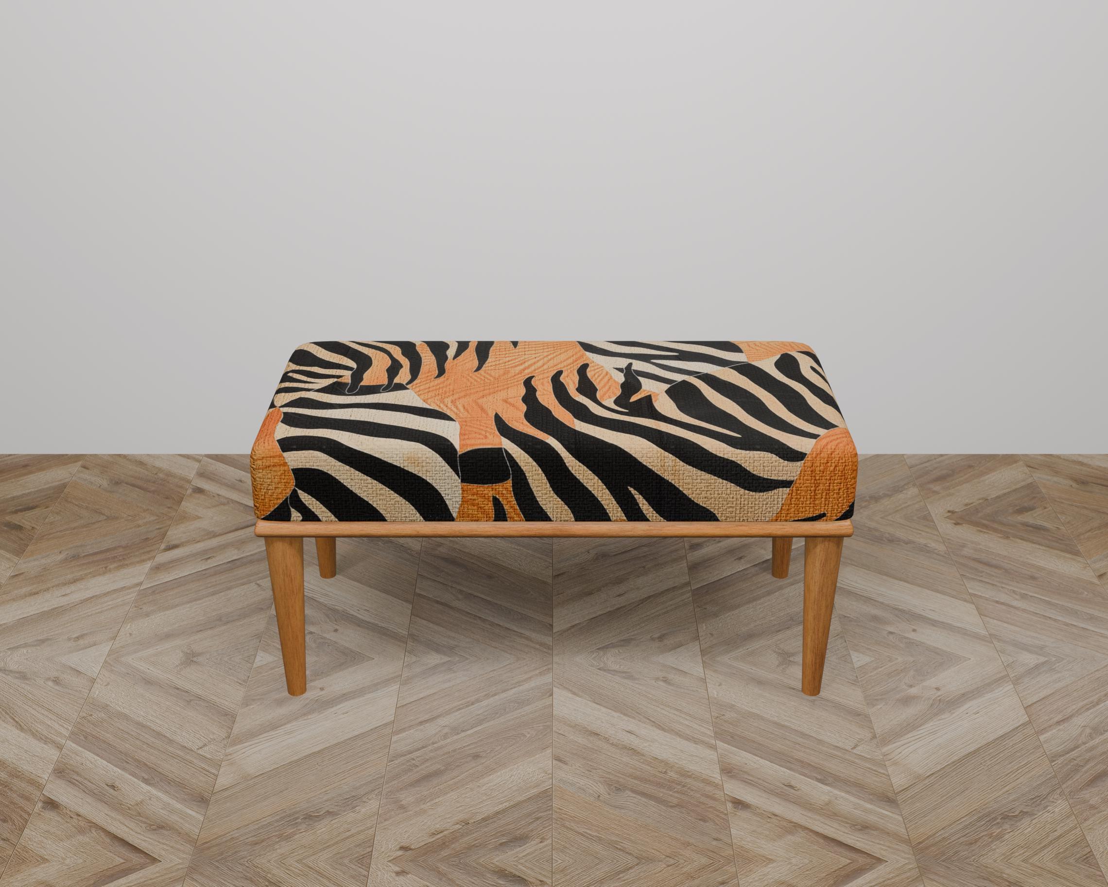 フロントウィンドウベンチ、タイガーベンチ、ホールベンチ、コート