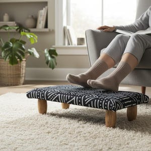 Geometric Kilim Footstool Ottoman - Cushioned Low Step Stool H-819
