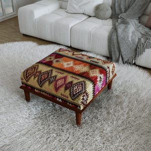 Boho Chic Patchwork Ottoman, Sitzbank Kilim mit Bunten Geometrischem Muster, H-965
