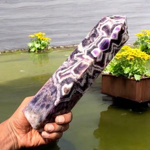 Powerful Amethyst Quartz Point for Energy Healing - Large Crystal Wand, 250 MM.