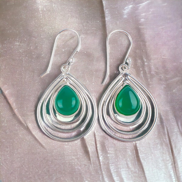 Elegante groene Onyx Cab oorbellen, groene drop & Dangle Oorbellen, 925 sterling zilveren sieraden, verlovingscadeau, oorbellen voor liefde, cadeau voor moeder