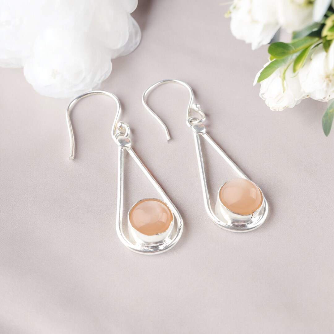 •PIKE• peach moonstone + silver stud earrings